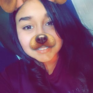 Meet your Posher, Valerie